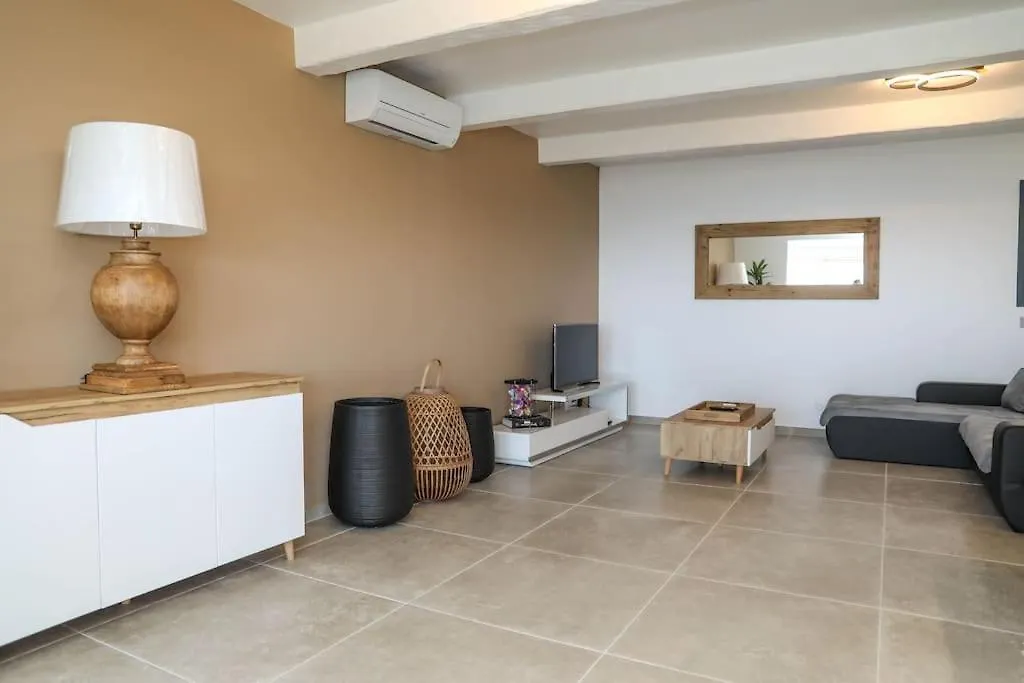 아파트 Haut De Villa Vue Mer Panoramique Sur Golfe De Saint-Tropez 레지상브르